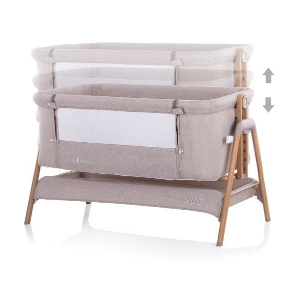 Chipolino Sweet Dreams szülői ágyhoz csatlakoztatható kiságy - Mocca/Wood 2020